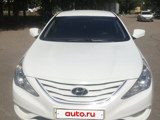 2011 Hyundai Sonata VI (YF), белый, 1050000 рублей, вид 1