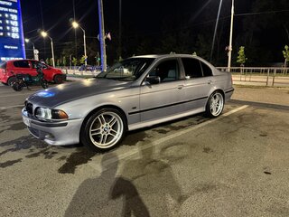 1999 BMW 5 серии 520i IV (E39), серебристый, 500000 рублей, вид 1