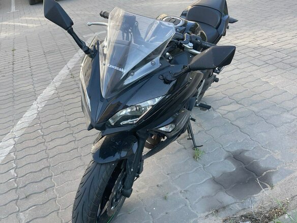 2019 Kawasaki Ninja 650, чёрный, 699000 рублей - вид 4
