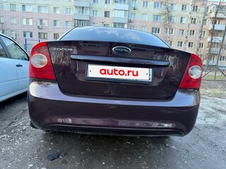2010 Ford Focus II Рестайлинг, фиолетовый, 750000 рублей, вид 4