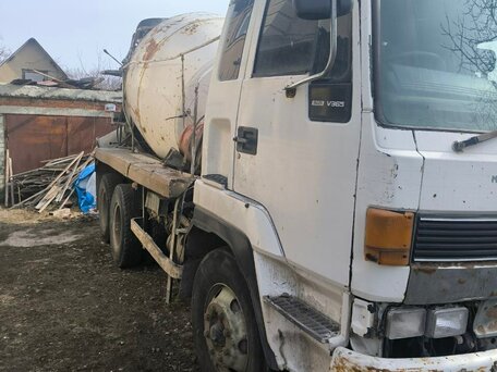 1992 Isuzu Автобетоносмеситель, белый, 920000 рублей, вид 2