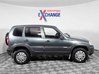 2011 Chevrolet Niva I Рестайлинг, серый, 299000 рублей, вид 4