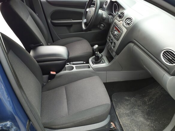 2011 Ford Focus II Рестайлинг, синий - вид 13