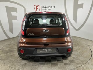 2018 Kia Soul II Рестайлинг, коричневый, 1399000 рублей, вид 3