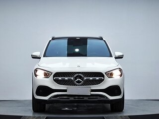 2021 Mercedes-Benz GLA 180 II (H247), белый, 2297000 рублей, вид 2