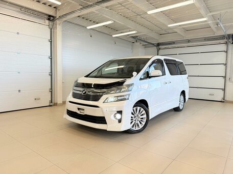 Toyota Vellfire I