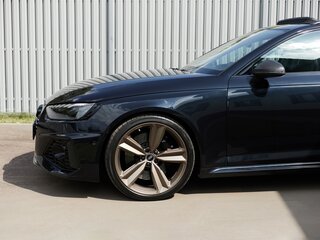 2021 Audi RS 4 IV (B9) Рестайлинг, синий, 8800000 рублей, вид 3