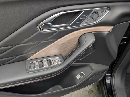 2025 Hongqi HS7 II, коричневый, 5100000 рублей, вид 5