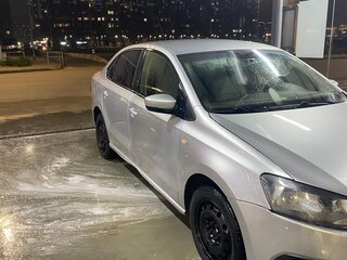 2011 Volkswagen Polo V, серебристый, 720000 рублей, вид 1