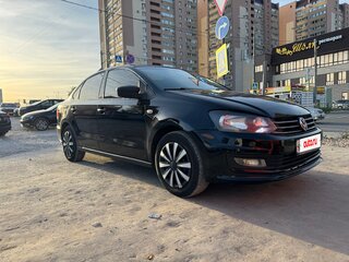 2015 Volkswagen Polo V, чёрный, 550000 рублей, вид 2