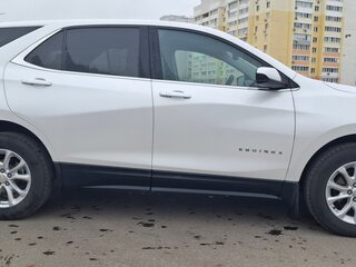 2019 Chevrolet Equinox III, белый, 2170000 рублей, вид 2