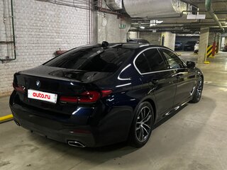 2021 BMW 5 серии 520i VII (G30/G31/G38) Рестайлинг, синий, 5690000 рублей, вид 4