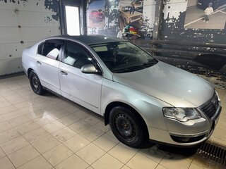 2006 Volkswagen Passat B6, серебристый, 580000 рублей, вид 3