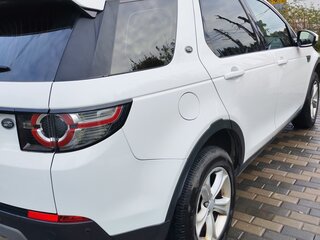 2018 Land Rover Discovery Sport I, белый, 2100000 рублей, вид 3