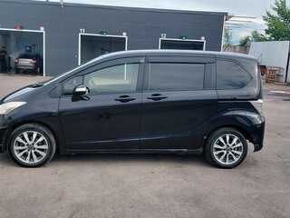 2012 Honda Freed I Рестайлинг, чёрный, 1020000 рублей, вид 4