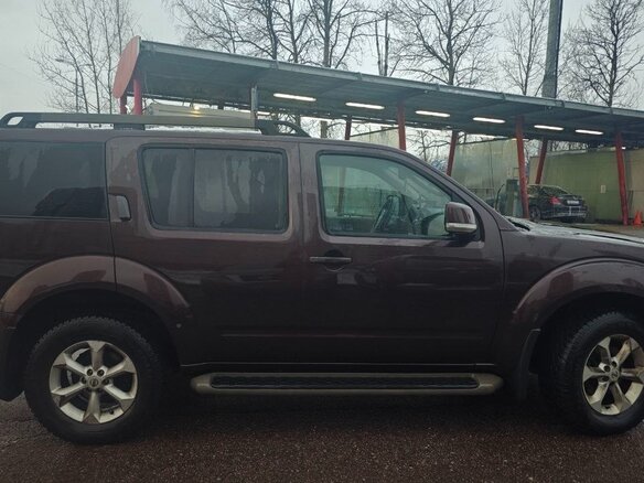 2013 Nissan Pathfinder III Рестайлинг, серый, 1500000 рублей - вид 4
