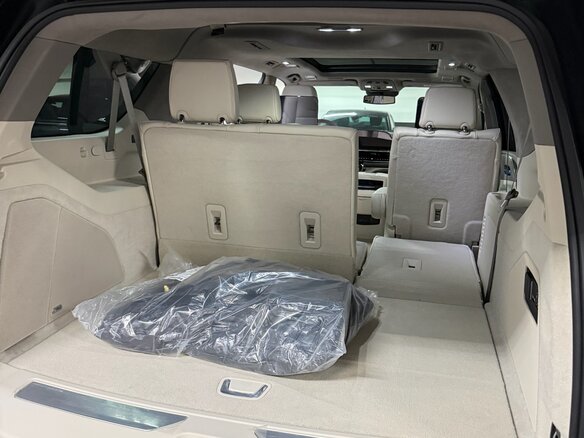2024 Cadillac Escalade ESV V, чёрный, 17990000 рублей - вид 23