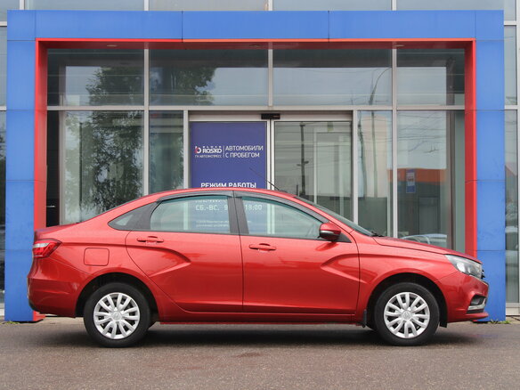2020 Lada (ВАЗ) Vesta I, красный - вид 3