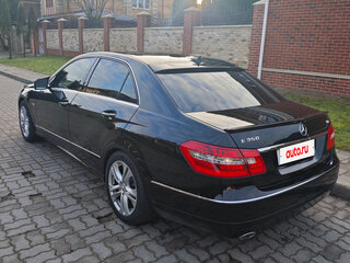 2010 Mercedes-Benz E-Класс 350 IV (W212, S212, C207), чёрный, 800000 рублей, вид 5