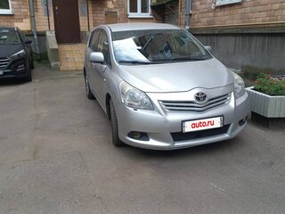 2009 Toyota Verso I, серый, 725000 рублей, вид 1