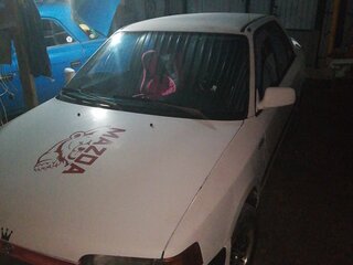 1994 Mazda 323 IV (BG), белый, 150000 рублей, вид 2