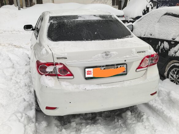 2012 Toyota Corolla X (E140, E150) Рестайлинг, белый, 910000 рублей - вид 3
