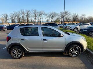 2021 Renault Sandero Stepway II Рестайлинг, серый, 1250000 рублей, вид 4