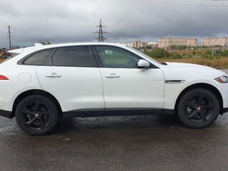 2018 Jaguar F-Pace I, белый, 2599000 рублей, вид 2