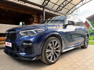 2021 BMW X5 40i IV (G05/G18), синий, 7700000 рублей, вид 3