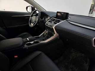 2018 Lexus NX 300 I Рестайлинг, красный, 3770000 рублей, вид 3