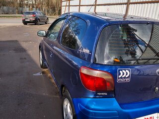 2000 Toyota Yaris I, синий, 320000 рублей, вид 2