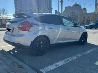 2012 Ford Focus III, серебристый, 450000 рублей, вид 3