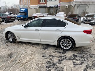 2017 BMW 5 серии 520d xDrive VII (G30/G31/G38), белый, 2750000 рублей, вид 3