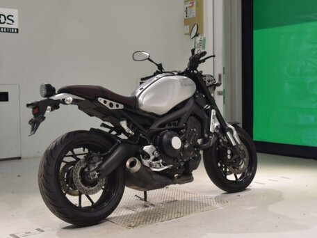 2020 Yamaha XSR900, серебристый, 720000 рублей, вид 5