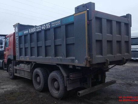 2022 Sinotruk Howo ZZ3327, красный, 3160000 рублей, вид 3