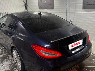 2015 Mercedes-Benz CLS 400 II (C218) Рестайлинг, синий, 3500000 рублей, вид 3