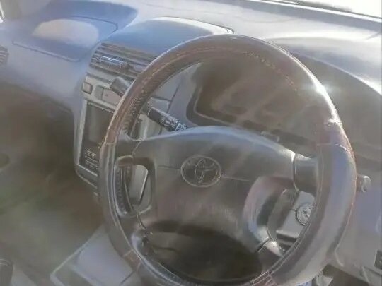 2000 Toyota Ipsum I (M10), чёрный - вид 7