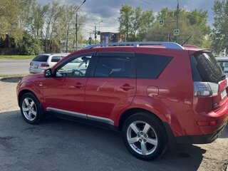 2007 Mitsubishi Outlander II, красный, 950000 рублей, вид 5