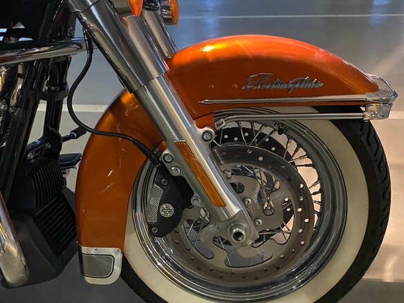 2023 Harley-Davidson Electra Glide, оранжевый, 2500000 рублей - вид 14