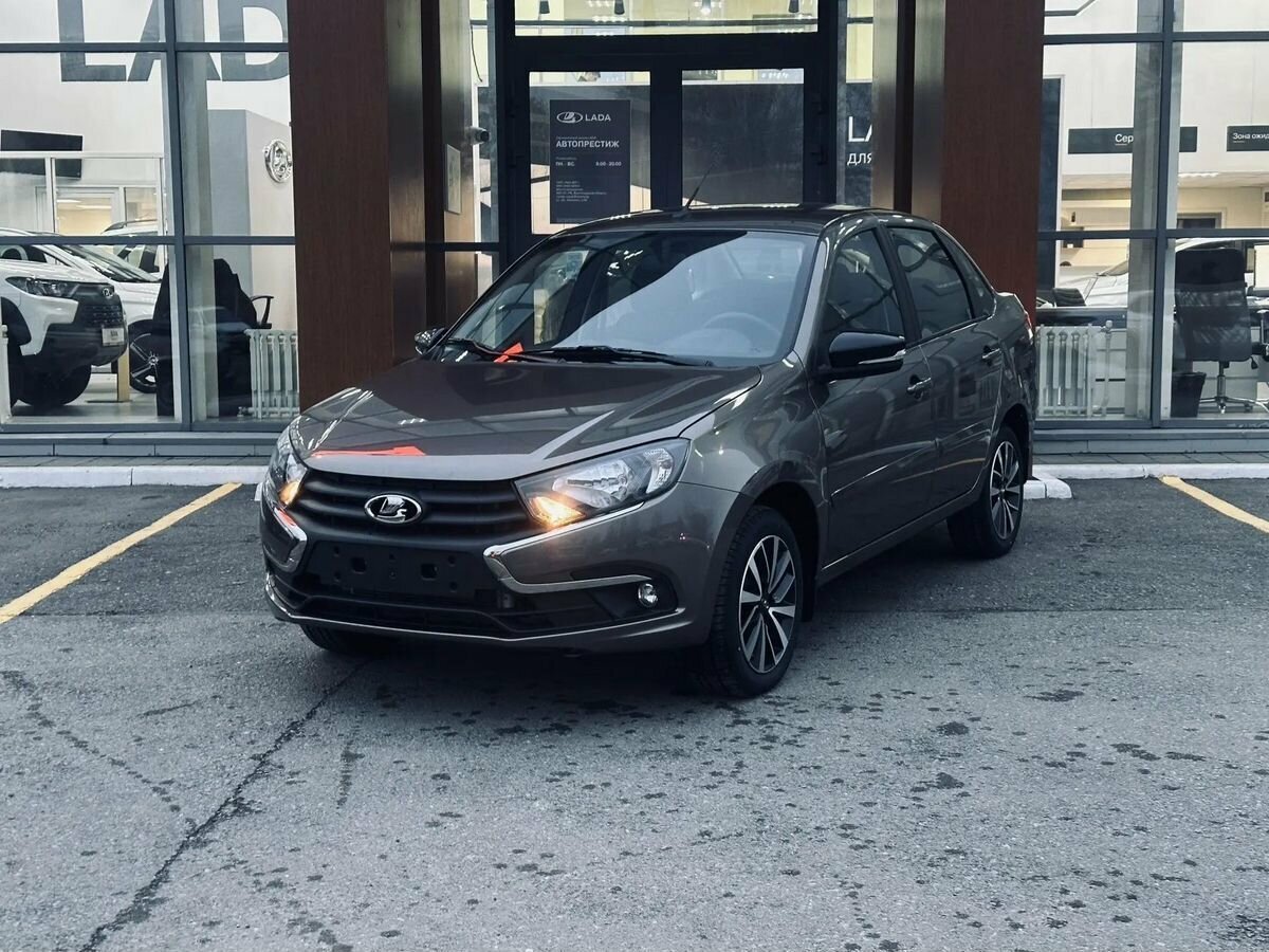 Открыть фотографии: Lada (ВАЗ) Granta I Рестайлинг