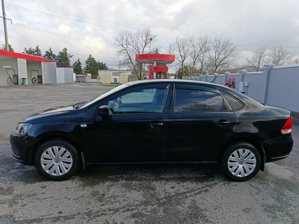 2012 Volkswagen Polo V, чёрный, 790000 рублей - вид 6