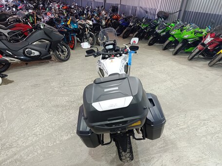 2020 Honda 400X, белый, 650000 рублей, вид 5