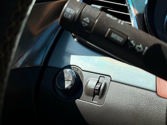 2014 Opel Mokka I, коричневый - вид 16