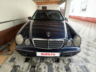 1999 Mercedes-Benz E-Класс 220 II (W210, S210) Рестайлинг, синий, 750000 рублей, вид 1