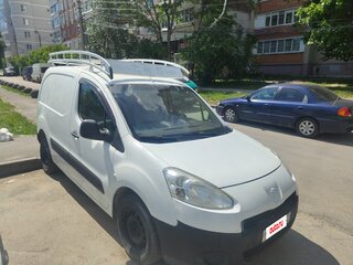 2013 Peugeot Partner II Рестайлинг, белый, 460000 рублей, вид 1