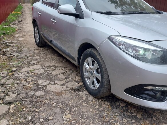 2014 Renault Fluence I Рестайлинг, серый, 650000 рублей - вид 2