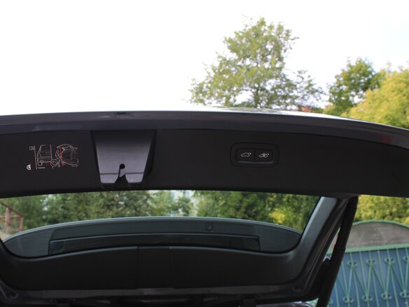2019 Volvo XC90 B5 II Рестайлинг 1, серый, 4090000 рублей - вид 13