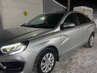 2024 Lada (ВАЗ) Vesta I Рестайлинг (NG), серебристый, 1100000 рублей, вид 1