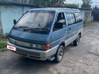 1990 Nissan Largo II (GC22), голубой, 240000 рублей, вид 2