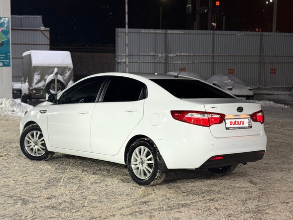 2012 Kia Rio 4-speed III, белый - вид 5